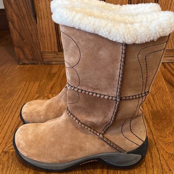 Women’s Merrell Sherpa-Lined Suede Boots - Picture 2 of 6